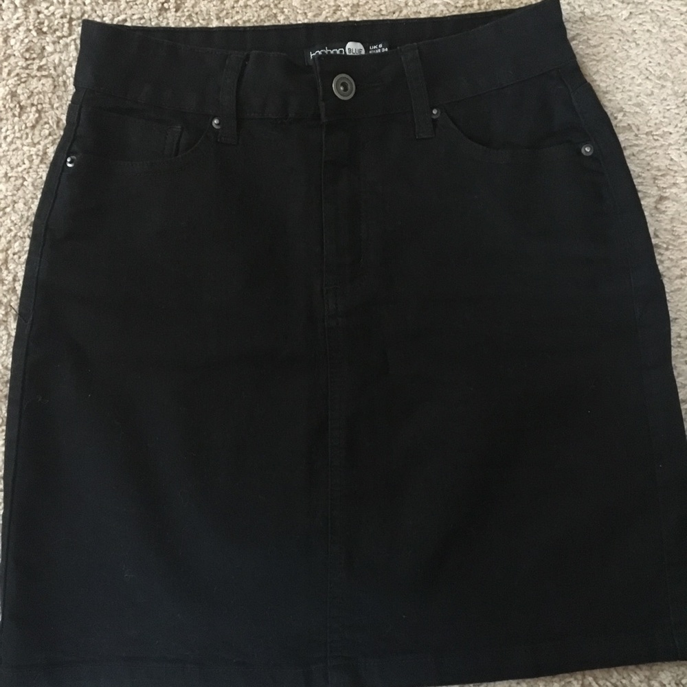 Boohoo Skirt